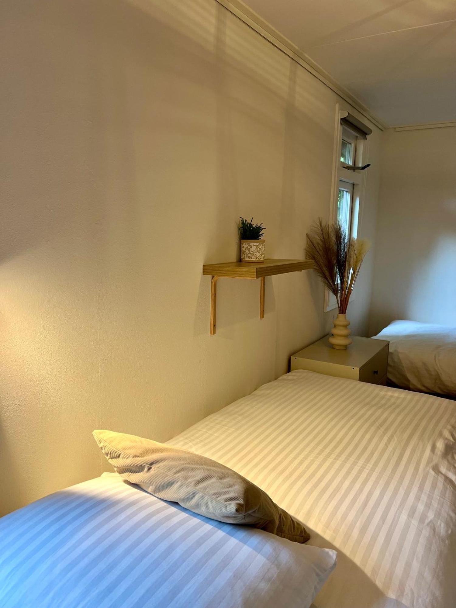 Luxe Boshuisje Met Prive Wellness & Jacuzzi Op De Veluwe Ermelo Exterior photo