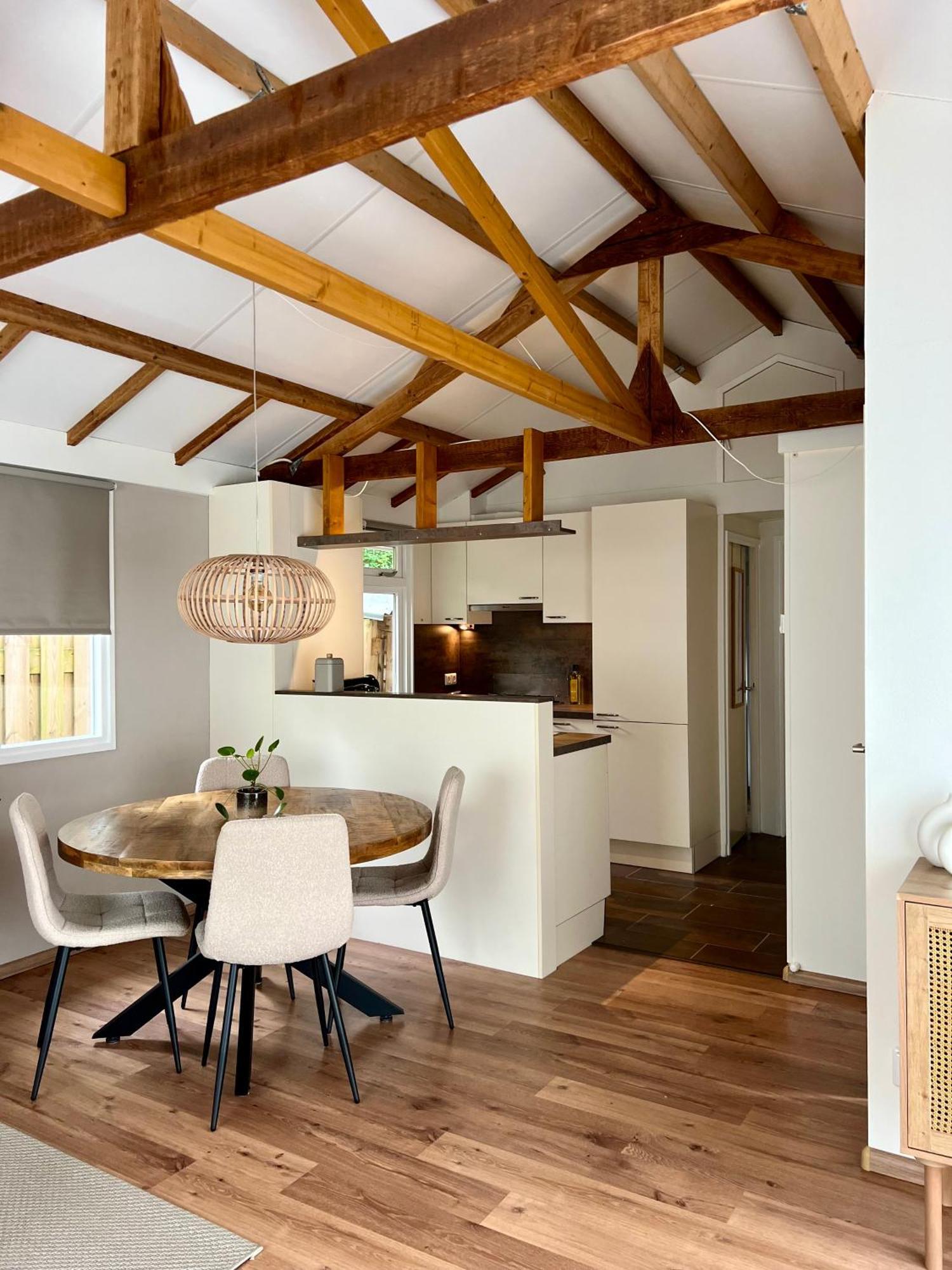 Luxe Boshuisje Met Prive Wellness & Jacuzzi Op De Veluwe Ermelo Exterior photo